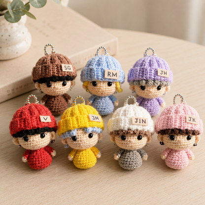 Handmade WoolyArtis K-Pop crochet doll keychain set with cute amigurumi mini plush bag charms, fan-made member doll accessories