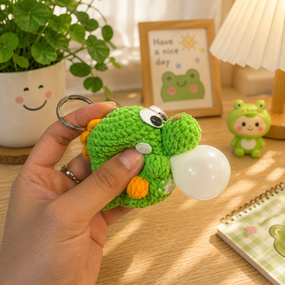 WoolyArtis™ | Cute Yoshi Crochet Keychain, Super Mario Inspired Squeeze Toy, Gamer Fidget Charm, Green Dinosaur Stress Relief Gift, Kawaii Bag Accessory